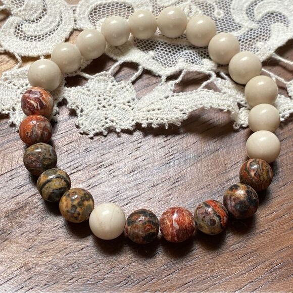 Handmade crystal bracelet / leopard skin Jasper & bone Jasper / 7” average wrist - Picture 1 of 2